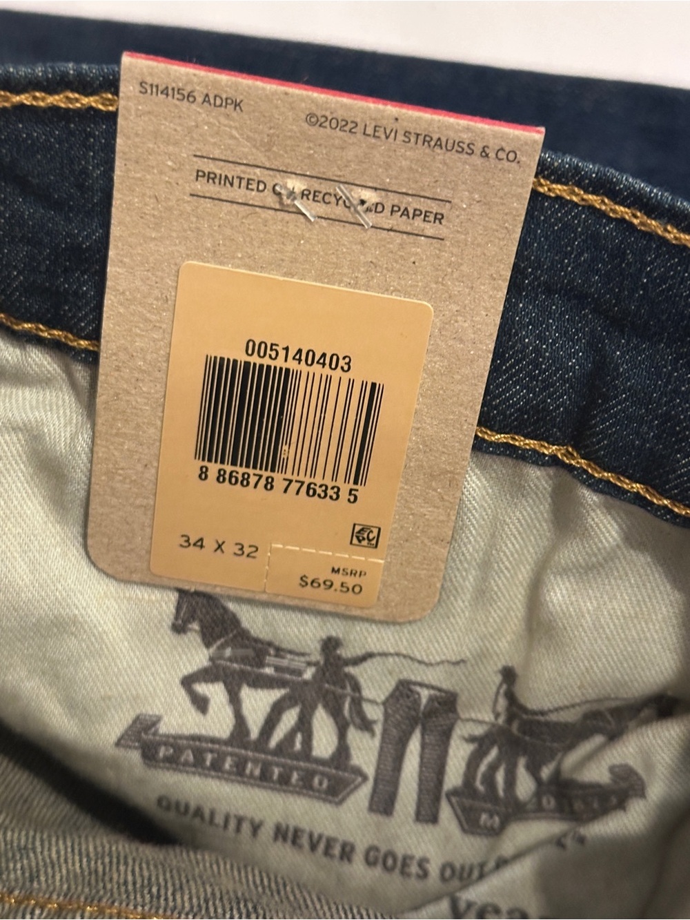 Levi's Denim Straight Jeans in Mid Blue Wash - Picture 7 of 8